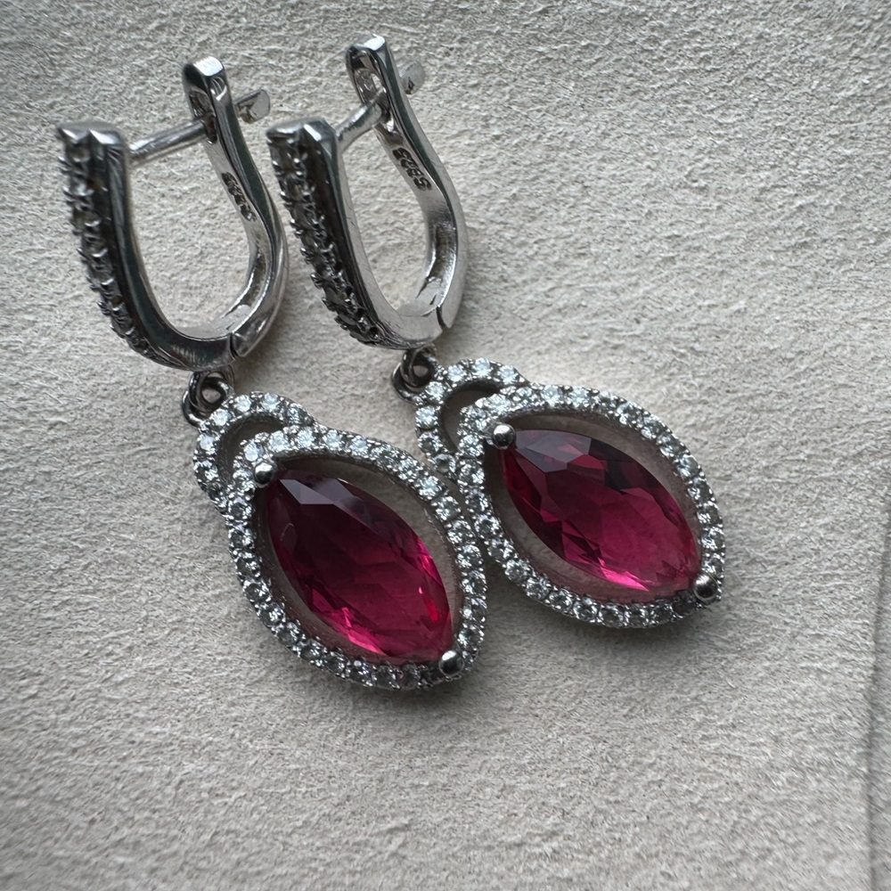 Pear cut red ruby halo and drop earrings - Picture 2 of 5